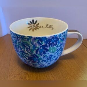 Lilly Pulitzer Ceramic Blue., Teal & Gold Coffee Cup.          3033